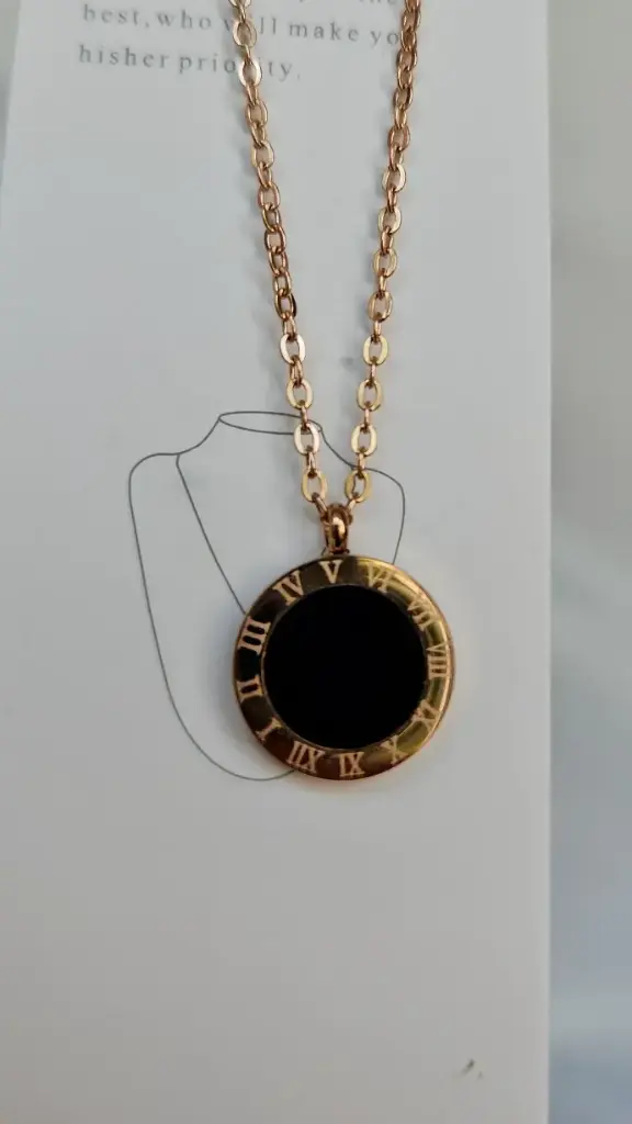 Simple Rose Gold Chain With Black Stone Locket
