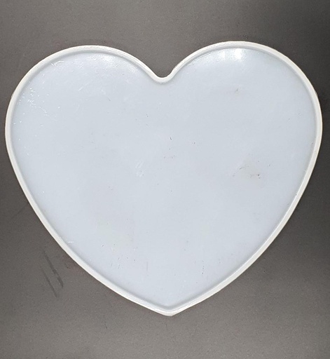 RM34 Resin Mould Heart Shape 15cm 
