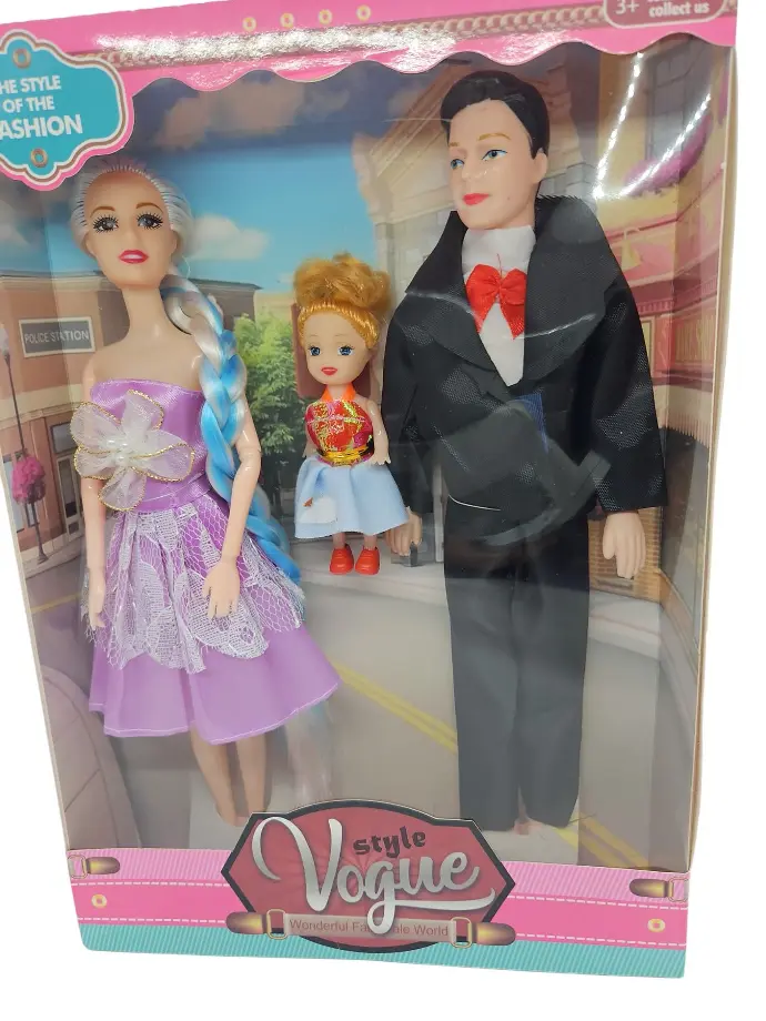 Style Vogue Barbie Couple With Kid