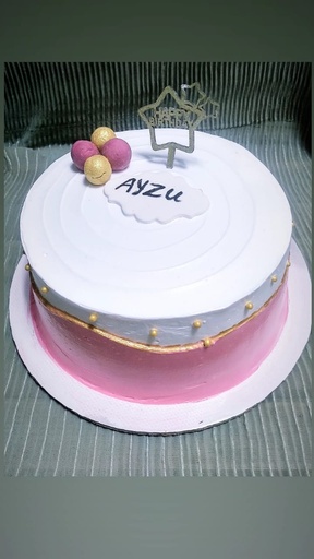[IX000560] 1 Kg Black Forest Pink & White Cake 