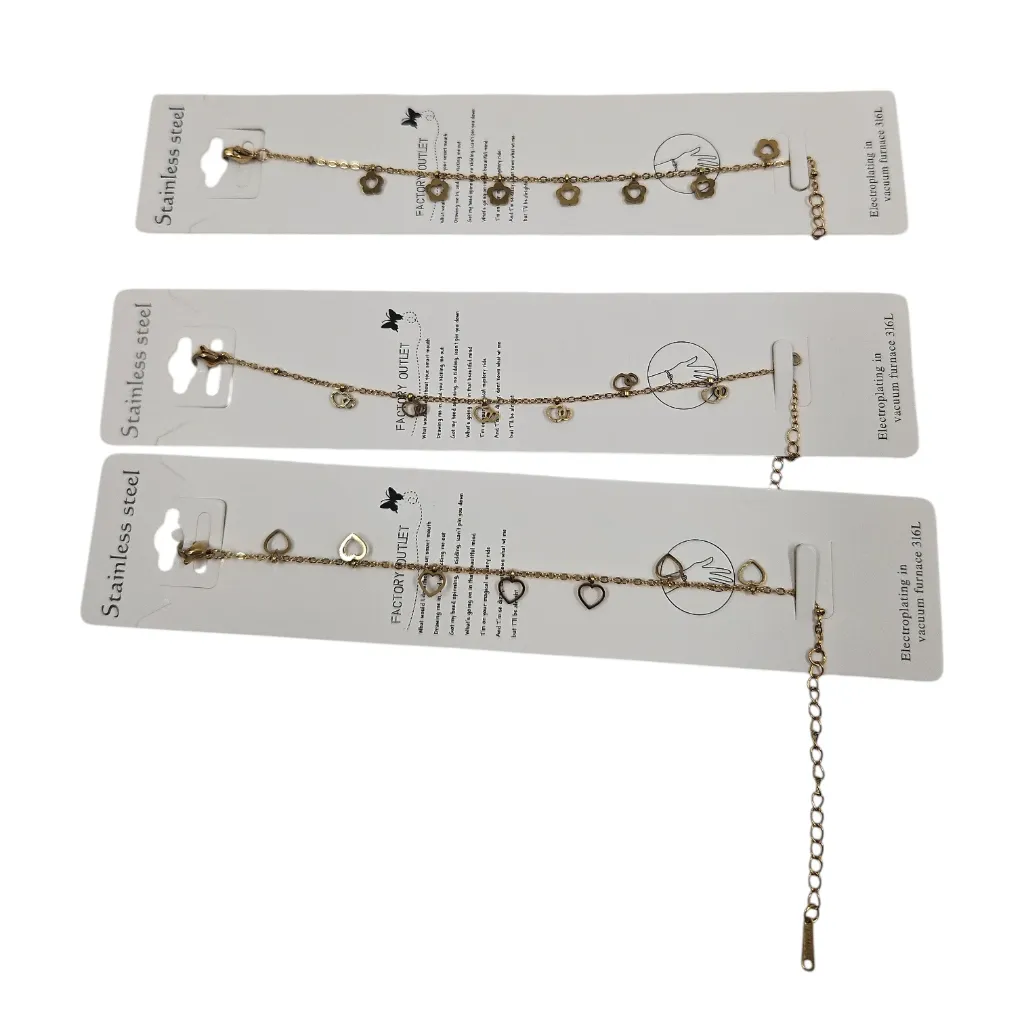 Anti Tarnish Hanging Heart Shape Charm Bracelets