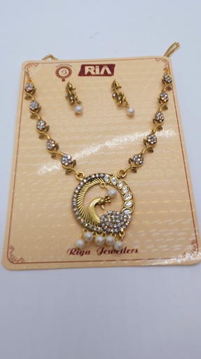 Fancy Antique Gold Chain With White Stones 