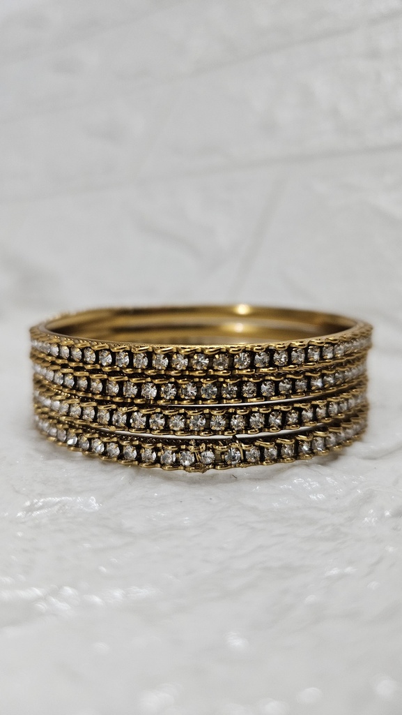 Mat Gold Bangle With Stone 4 Pcs Set