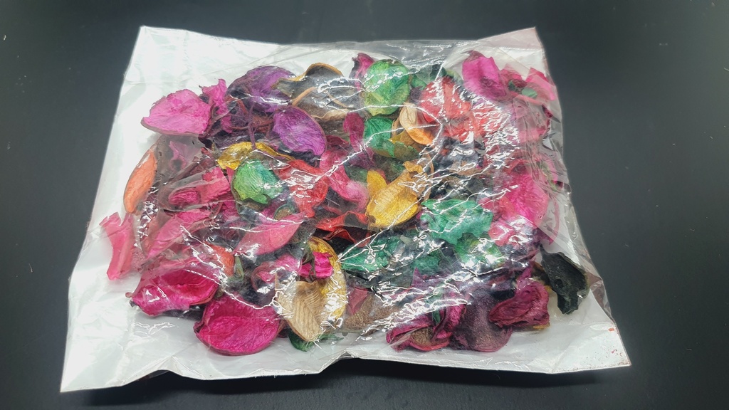 Dry Colored Leaf 20 Gm Pkt