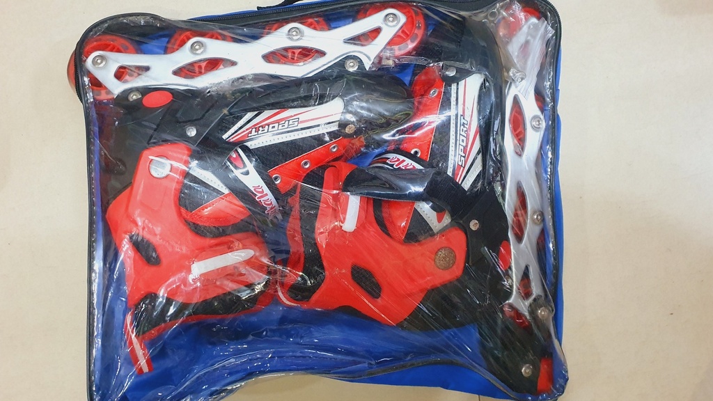 Skating Shoes With Pulled Wheel Skates Adjustable Size 