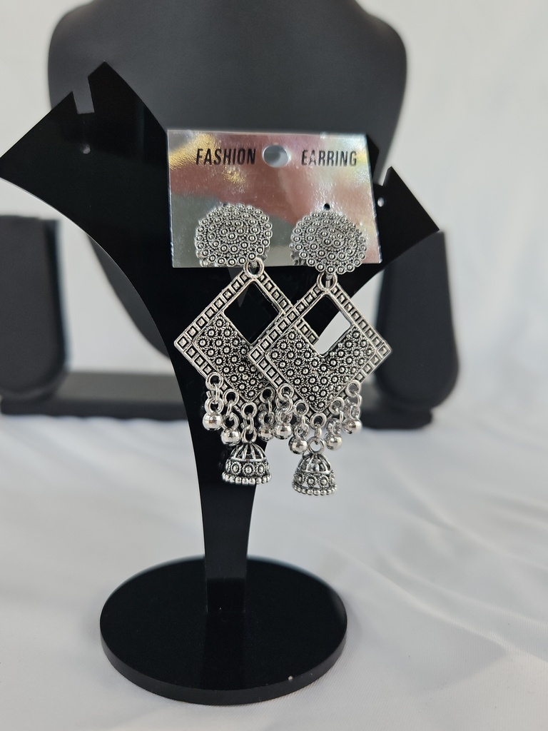 [IX2400670] Silver Hanging Diagonal Heavy Earring With Small Jumka 