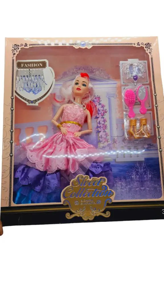 Sweet Collection Barbie Doll With Shoes, Mirror, Necklace Set