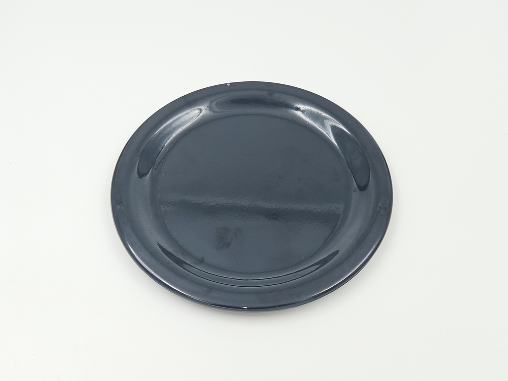 Recon Melamine Round Black Half Plate 7"