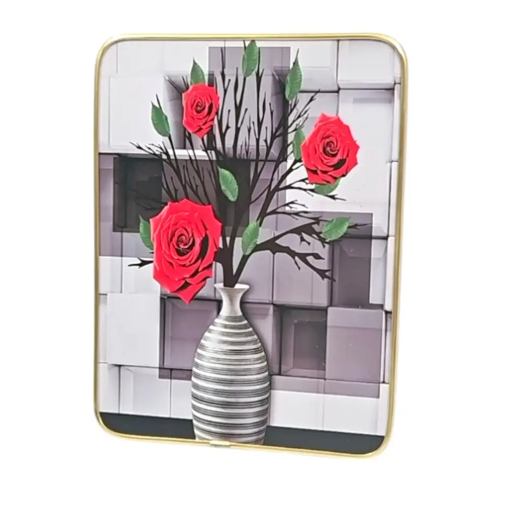 [IX2406654] Curved Photo Frame With Golden Beading 7x5 Inch