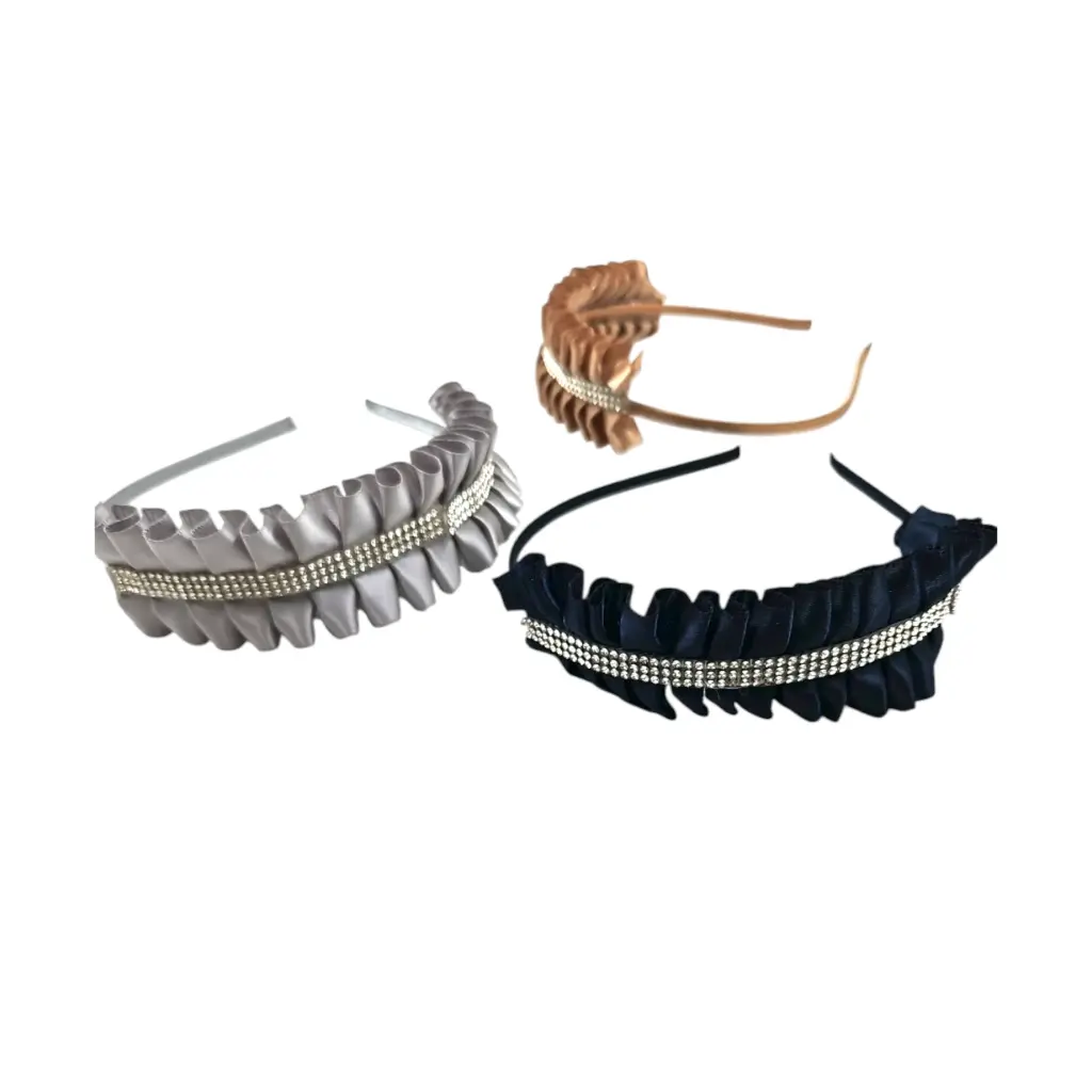 [IX2501559] Pleated Satin With Stone Hair Band