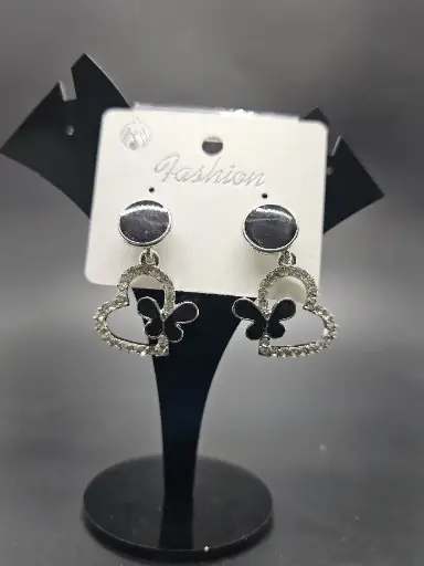 [IX2400746] Earring Love Shape with Stones Butterfly Attached