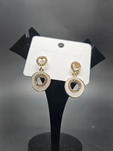 [IX2400770] Earring Oval Shaped Inner and Outer Layer