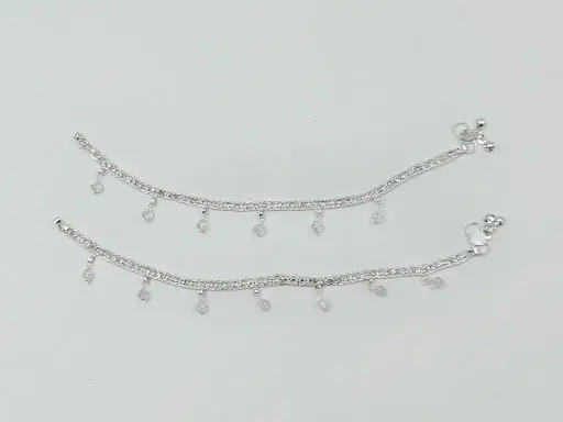[IX2406215] Silver Stone Paadasaram With Small Beads 7"