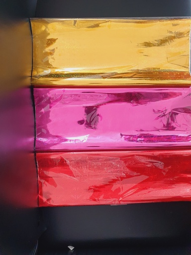 [IX2406218] Glossy Gift Wrapping Sheets 