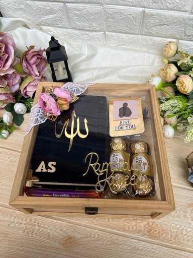 [IX000831] Customized Quran Gift Box With Chocolate 