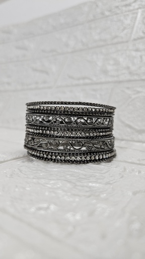 [IX001785] Mat Silver Designer Bangle Set Of 11 